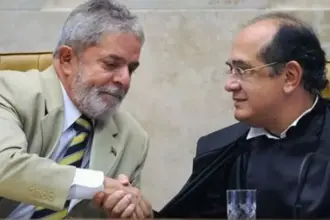 Gilmar Mendes autoriza reajuste do Bolsa Família em período eleitoral 6 Lula e Gilmar Mendes.jpg