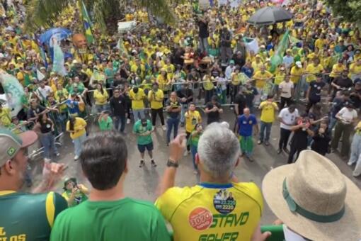 Manifestações da Direita Pedem Impeachment de Moraes em 15 Cidades 8 Manifestacao em Goiania GO Gustavo Gayer