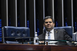 PF aponta que Alcolumbre seria alvo de Mendonça para fortalecer sua posição no STF 6 alcolumbre 4