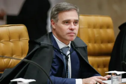 Empresário pede afastamento de Mendonça antes de julgamento de Moraes no STF 4 andre mendonca foto victor piemonte stf 2