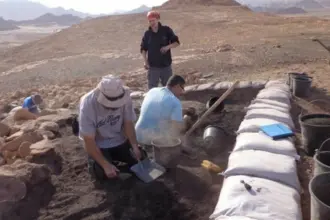 Novas evidências do dilúvio bíblico são descobertas na China 6 arqueologos china diluvio biblico