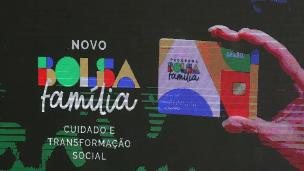 Lula anuncia aumento do Bolsa Família a 17 dias da eleição, custando R$ 5,8 bilhões em 2026 1 bolsa familia foto jose cruz agencia brasil