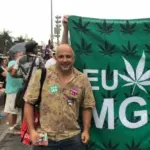 Candidato do PSOL exibe pé de maconha em campanha em Belo Horizonte 3 candidato do psol 767x568.jpeg