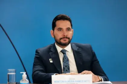 CNJ realiza inspeção no gabinete de desembargador do TRF-1 por suspeitas no caso Master 8 desembargador newton ramos trf1 910x540.jpeg