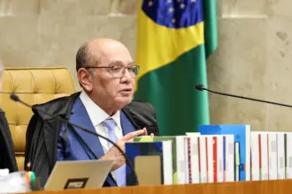 Gilmar Mendes leva ao plenário do STF disputa bilionária envolvendo o Banco Master 6 gilmar mendes 2
