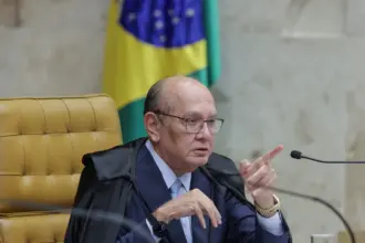 Gilmar Mendes aprova aumento do Bolsa Família anunciado por Lula antes das eleições 4 gilmar mendes