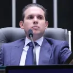 Mensagens revelam negociações entre Hugo Motta e Daniel Vorcaro; deputado nega irregularidades 3 hugo motta