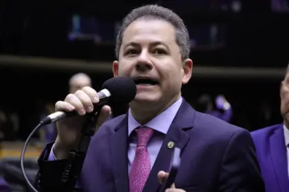 Deputado Cezinha de Madureira é investigado pela PF por tráfico de influência 4 image 16