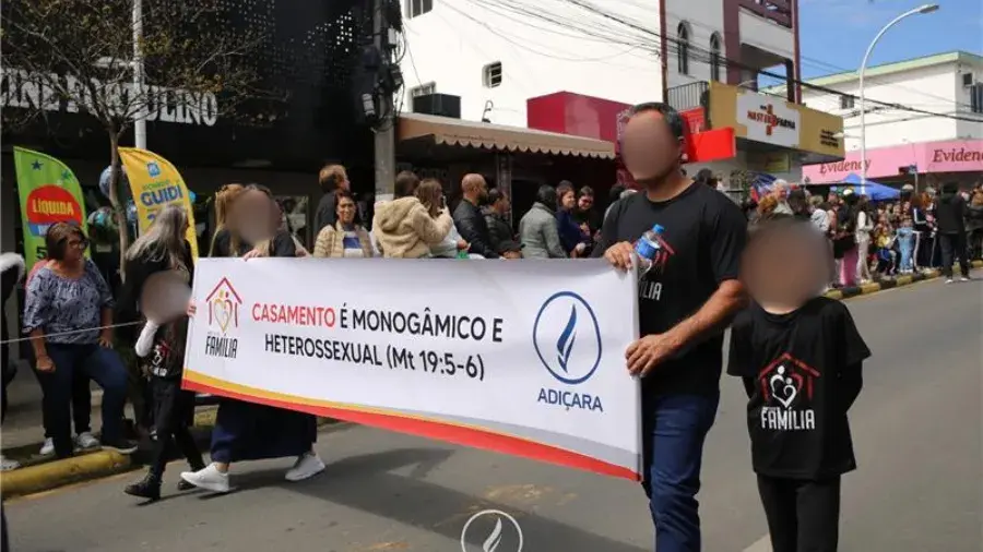 MP de SC investiga Assembleia de Deus por mensagens em desfile cívico 1 image 17