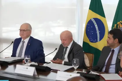 Lula pede a Fachin a quebra de sigilo do caso Master para conter crise na campanha 9 imagem 3 1