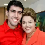 Pesquisa revela que 'Dilma Bolada' originou fake news sobre Flávio Bolsonaro 3 jeferson monteiro e dilma 910x566.jpg