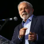Vereador do Novo denuncia Lula à PGR por comentários sobre mulheres 3 lula cobra fachin 910x568.jpeg