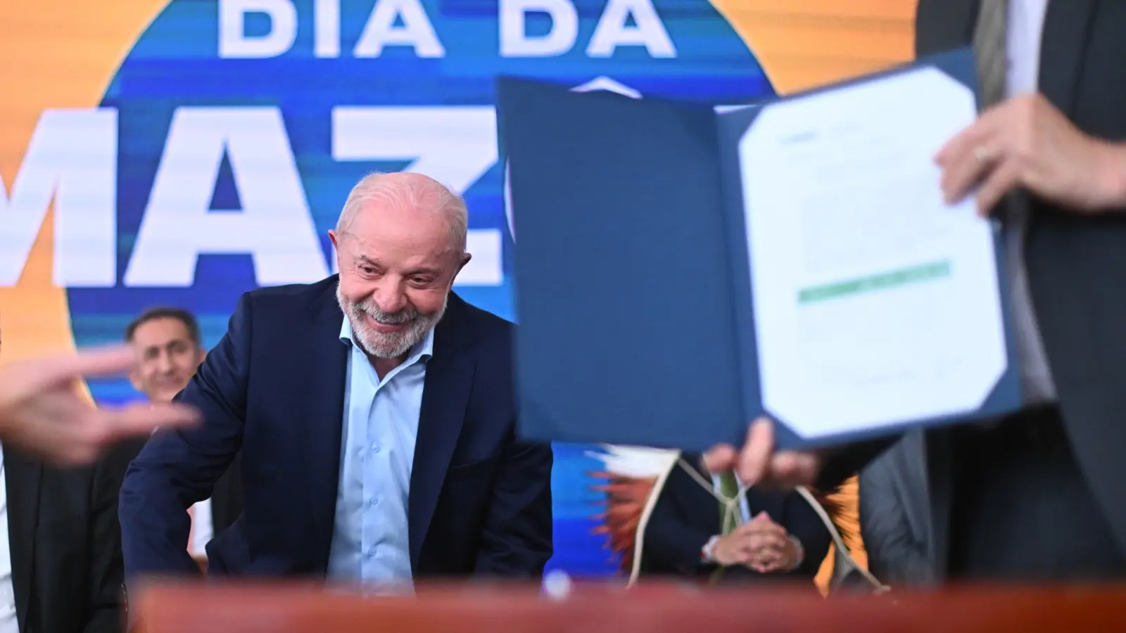 Lula sanciona isenção de imposto sobre compras internacionais e atribui pressão a Arthur Lira 1 lula foto andre borges efe 21