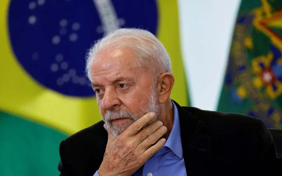 Campanha de Lula solicita investigação sobre perfis que promovem Flávio Bolsonaro 1 lula meta shopee