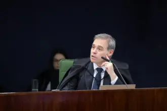 Pai de Vorcaro se declara vítima de injustiça em carta ao STF e pede justiça 4 mendonca 4