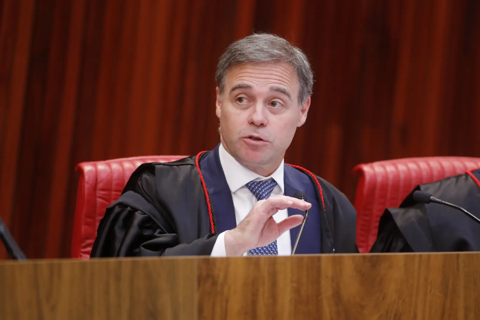 Mendonça será o relator de ação de Renan Santos contra aumento do Bolsa Família 1 mendonca relator tse scaled
