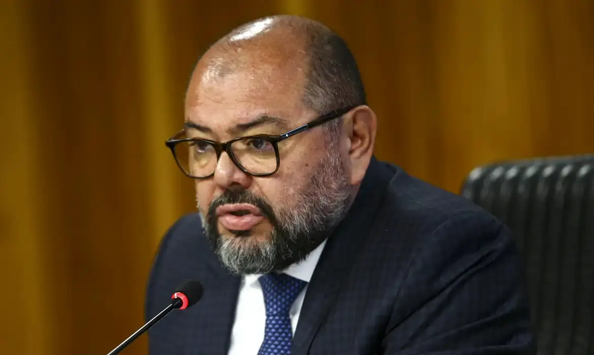 Empresários investigados pela PF mencionam ex-ministro em gravações sobre contratos do INSS 1 min trabalho caged mcamgo abr 261020221818 3.jpg