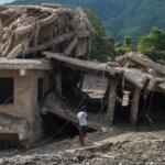 Pastores no Nepal Lamentam Desaparecidos Após Chegada de Inundações Devastadoras 4 nepal flash floods