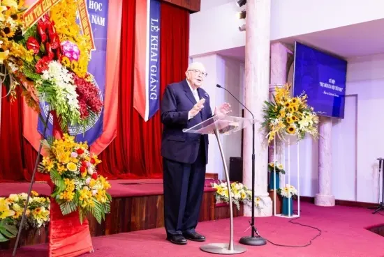 Sam James, missionário de 94 anos, preserva a história batista no Vietnã 1 news 143067