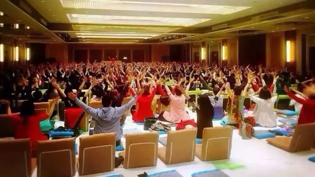 Oito integrantes da rede Create Abundance são condenados na China 1 news 143753