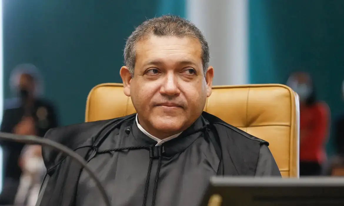 Kassio Nunes Marques mantém publicações do site de Lula que criticam Flávio Bolsonaro 1 nunes marques propaganda eleitoral.jpeg