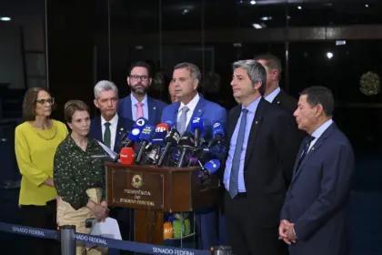 Oposição critica inação do Senado e busca mudança em regras de impeachment 2 oposicao senado