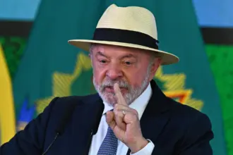 Lula critica Trump e tarifas dos EUA em entrevista à CNN 6 presidente lula 1