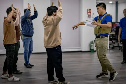 Sobreviventes de Centros de Golpes Cibernéticos Buscam Justiça e Recuperação 2 scam center philippines
