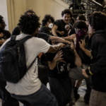 Estudante da UFRJ envolvido em agressão a colega é réu por estupro de vulnerável 3 ufrj 910x568.png