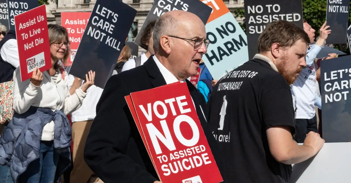 Cristãos se Unem para Barrar Projeto de Lei sobre Eutanásia no Reino Unido 19 uk assisted suicide bill rejected
