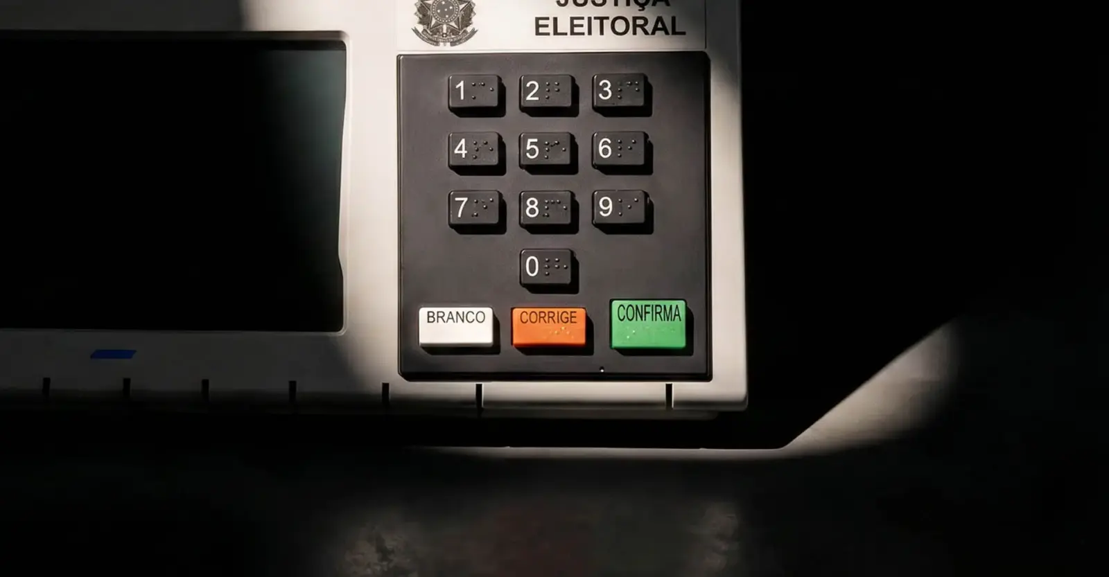 Voto nulo e em branco não anulam eleições, esclarece TSE 1 08 ed328.jpg scaled