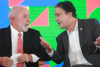 Lula reestrutura campanha e inclui Camilo Santana para o segundo turno 6 09.jpg