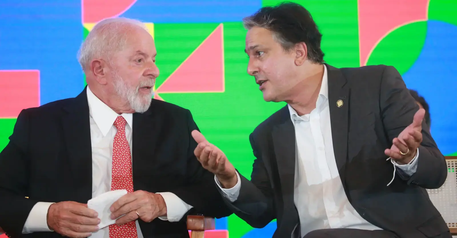 Lula reestrutura campanha e inclui Camilo Santana para o segundo turno 1 09.jpg scaled