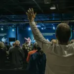 Pesquisa monitora cultos e missas em período eleitoral e gera polêmica sobre liberdade religiosa 4 1054003768 igreja