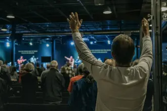 Pesquisa monitora cultos e missas em período eleitoral e gera polêmica sobre liberdade religiosa 4 1054003768 igreja