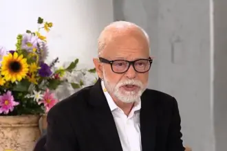 Filha de Jim Bakker se desculpa por danos causados pelo ministério familiar e defende acolhimento à comunidade LGBT 5 142440 w 850 5611