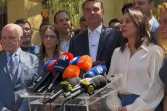 Podemos declara apoio a Flávio Bolsonaro, destacando benefícios para o Brasil 5 1791479735292 8696a8235a64