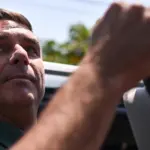 Flávio Bolsonaro sugere crise econômica pode antecipar eleições e revela planos de nova candidatura 3 ASPA GRANDE 2026 10 28T072947.427 1