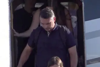 Flávio Bolsonaro chega a Miami após restrições do STF 6 ASPA GRANDE 2026 10 28T150219.813 1