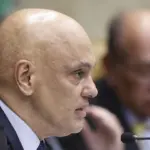 STF enfrenta resistência para aceitar impeachment de Moraes e busca conter o Senado 3 Alexandre de Moraes e Gilmar Mendes no STF