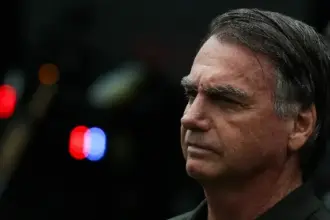 Jair Bolsonaro solicita ao STF autorização para reuniões de oração em sua residência 8 Bolso.jpg