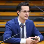 Deltan Dallagnol revela detalhes da saída de Flávio Bolsonaro do Brasil para os EUA 3 Brasil.jpg
