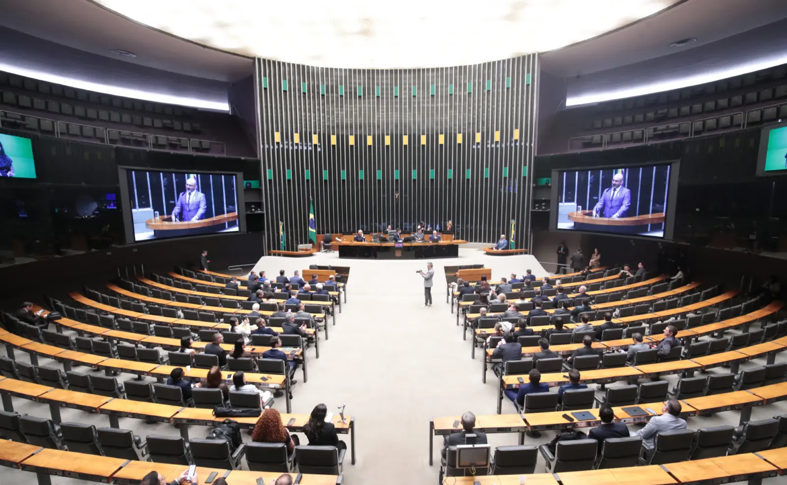 PL se destaca na Câmara e ameaça reeleição de Hugo Motta 1 Bruno Spada Camara dos Deputados scaled
