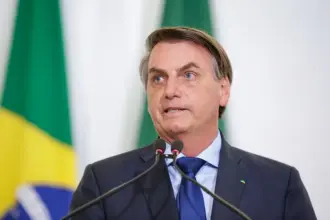 Jair Bolsonaro é o grande vencedor do primeiro turno das eleições 6 Ex presidente Jair Bolsonaro que governou o Brasil entre 2019 e 2022.jpeg