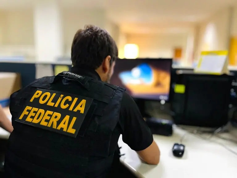 PF solicita extensão de 90 dias para apurar financiamento de filme sobre Bolsonaro 1 Policia Federal Goias.jpeg