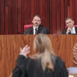 TSE favorece Lula em disputas eleitorais contra Flávio Bolsonaro 3 TSE julga