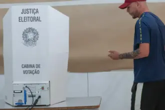 Maior abstenção em eleições gerais desde 1998 é registrada no 1º turno de 2026 7 abstencao 2026 910x568.jpeg