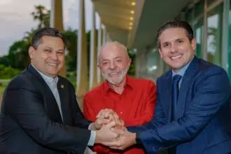 Alcolumbre e Motta se reúnem com Lula e enfatizam necessidade de diálogo entre os Poderes 4 alcolumbre lula motta