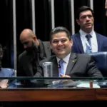 Senado aprova PEC que extingue escala de trabalho 6×1 com apenas um voto contrário 3 alcolumbre senado 1