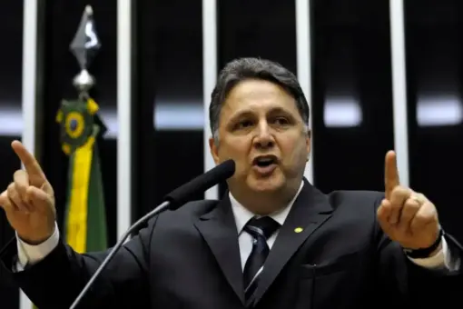 MPE apoia desistência de Garotinho e pode favorecer vitória de Ruas no primeiro turno 8 anthony garotinho rio de janeiro.jpg